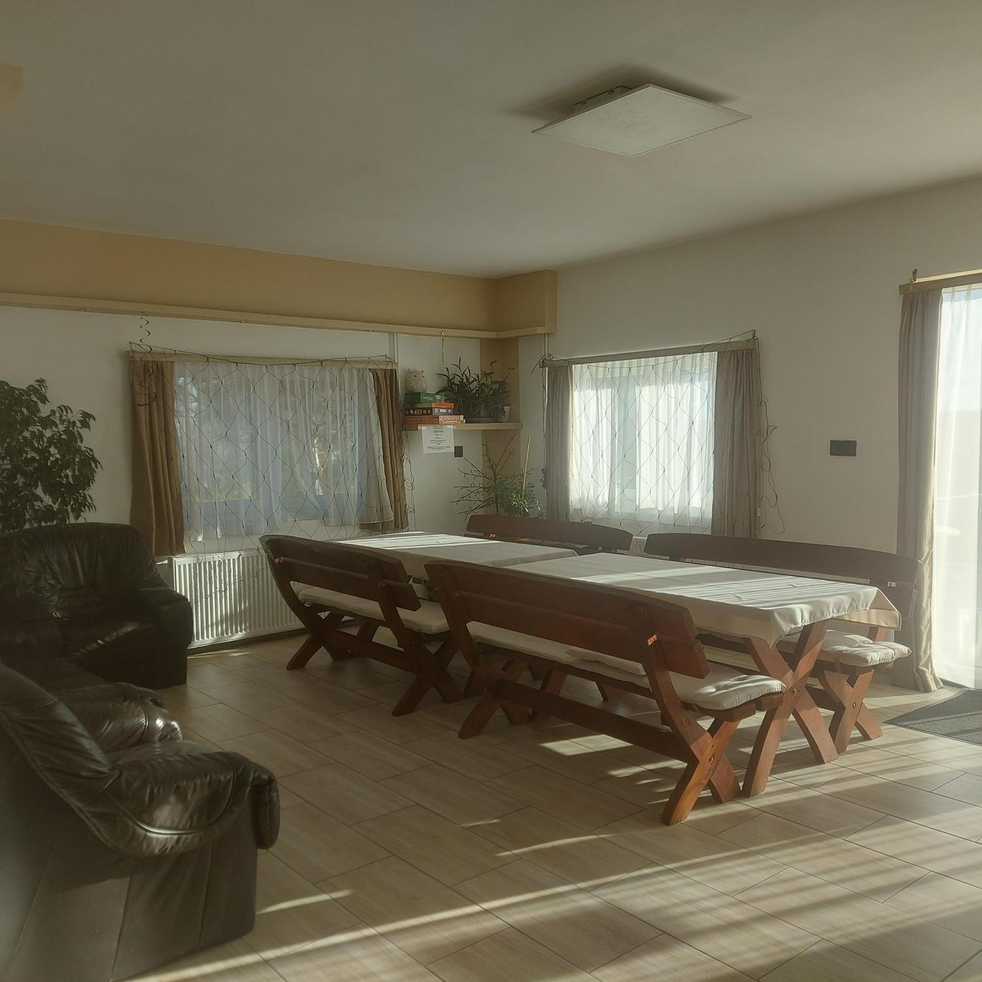 Attila'S Guest House Budaörs Εξωτερικό φωτογραφία