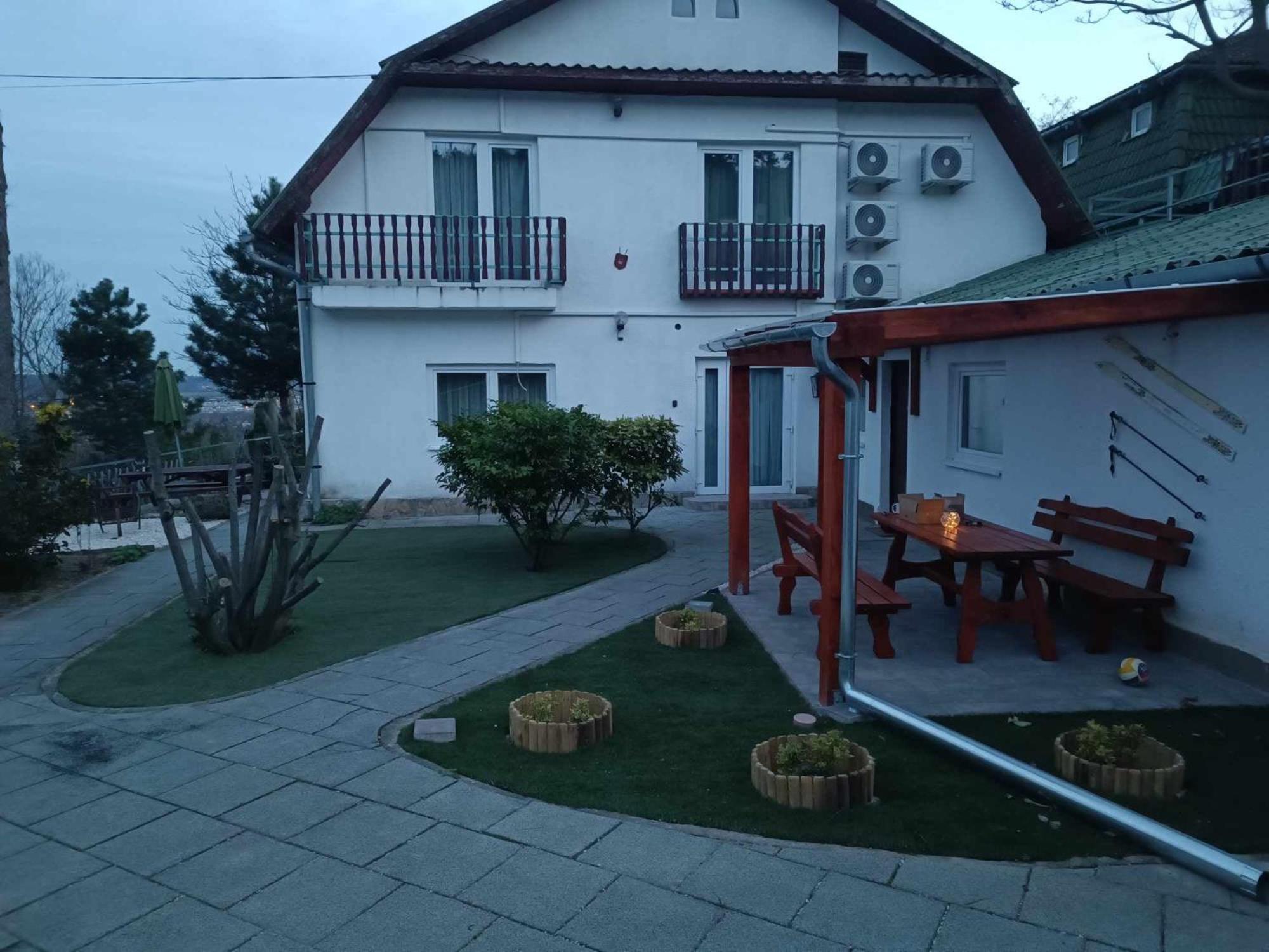 Attila'S Guest House Budaörs Εξωτερικό φωτογραφία