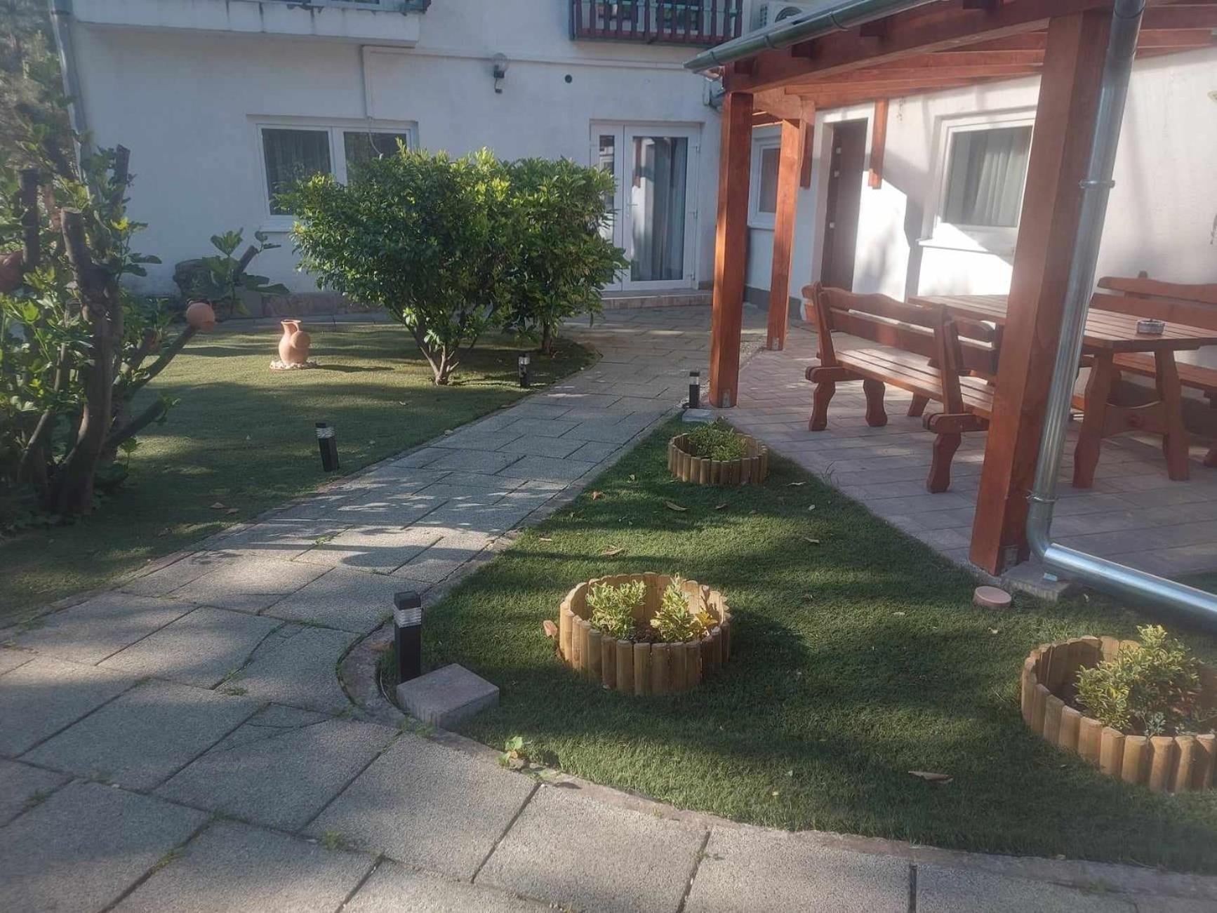 Attila'S Guest House Budaörs Εξωτερικό φωτογραφία